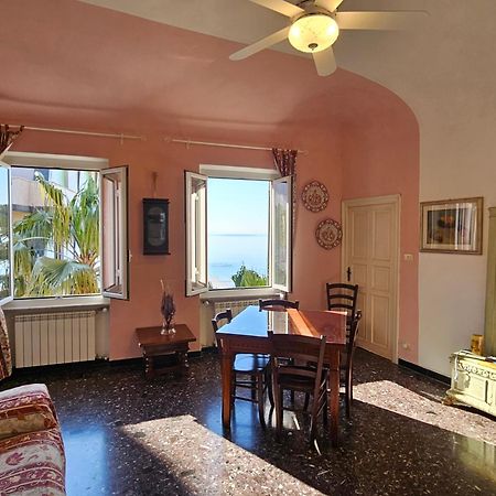 Appartement Le Finestre sul Mare à Albissola Marina Extérieur photo