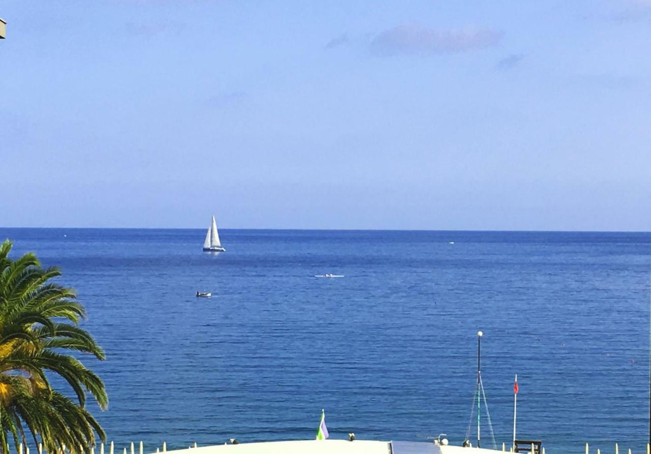 Appartement Le Finestre sul Mare à Albissola Marina Extérieur photo